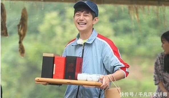 栀子花开|深交20年，黄磊与何炅的关系，与“男人帮”不同