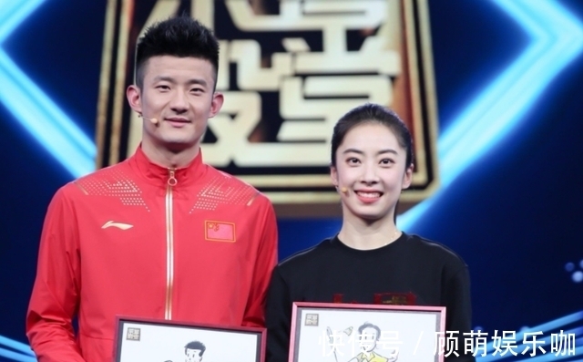 亚运会|羽坛情侣亮相央视!谌龙满眼宠溺,妻子撞脸王祖贤,女神范十足