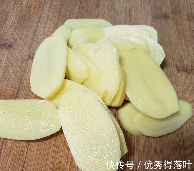 番茄酱土豆片|番茄酱土豆片,简单美味,香,孩子的最爱!
