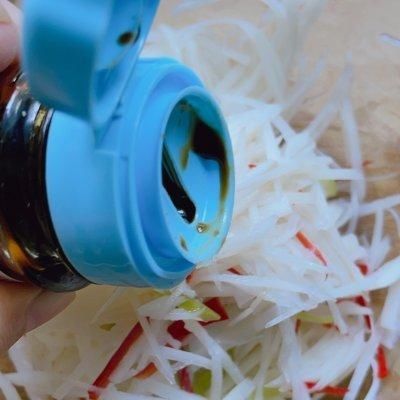 鲜香可口，吃起来特别过瘾，让人赞不绝口