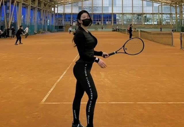 身材|韩国长腿女孩,健身减脂很开心,如今身材让人羡慕