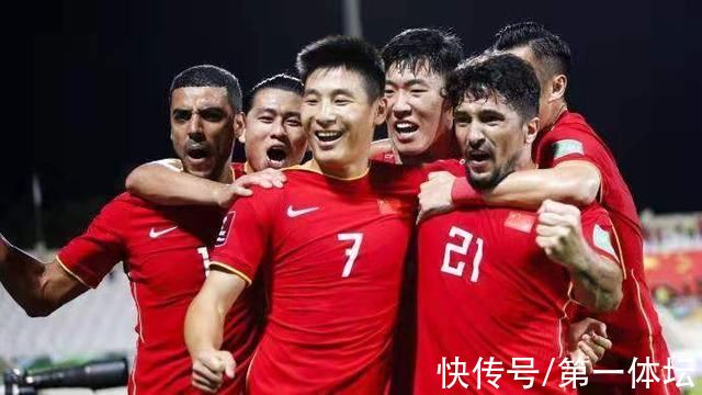 归化|中国足球分析:洛国富和费南多:他们为什么归化之后不说汉语呢?