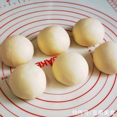 姑娘隔三差五就要吃牛肉汉堡，超好吃还不长肉