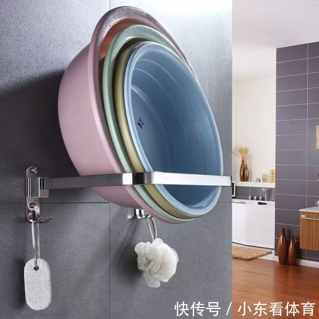 浴室柜|等我有房了，卫生间才不放脸盆和拖把，现在会享受的人都这样做！