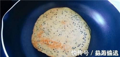 想吃蛋卷不要买,不用烤箱,一搅拌一摊就吃,是小时候的味道