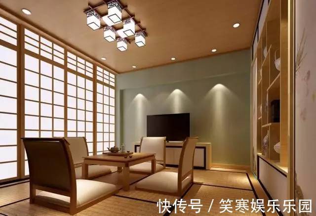 收纳|不管房子多大,家里要是装一个这样的榻榻米,真好用!