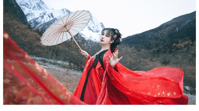 汉服|韩国网友又来“抢文化”？汉服不是韩服，两者区别真的是很大！