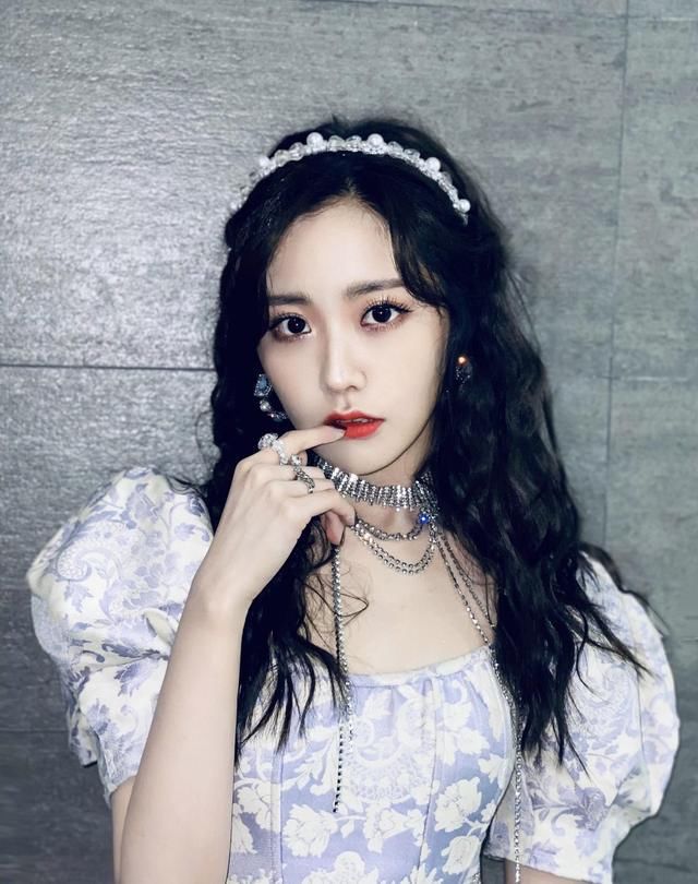  首唱|首唱会一小时预约人数54，观众认不清谁是谁，有这么糊的女团吗