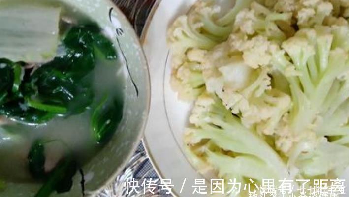 血液粘稠度|高血脂2个信号，一个在“眼”一个在“腿”，做好3件事血不稠