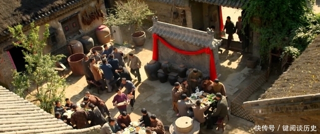 俗话说:父子不同席,叔侄不对饮,讲的是什么礼数,有什么禁忌?