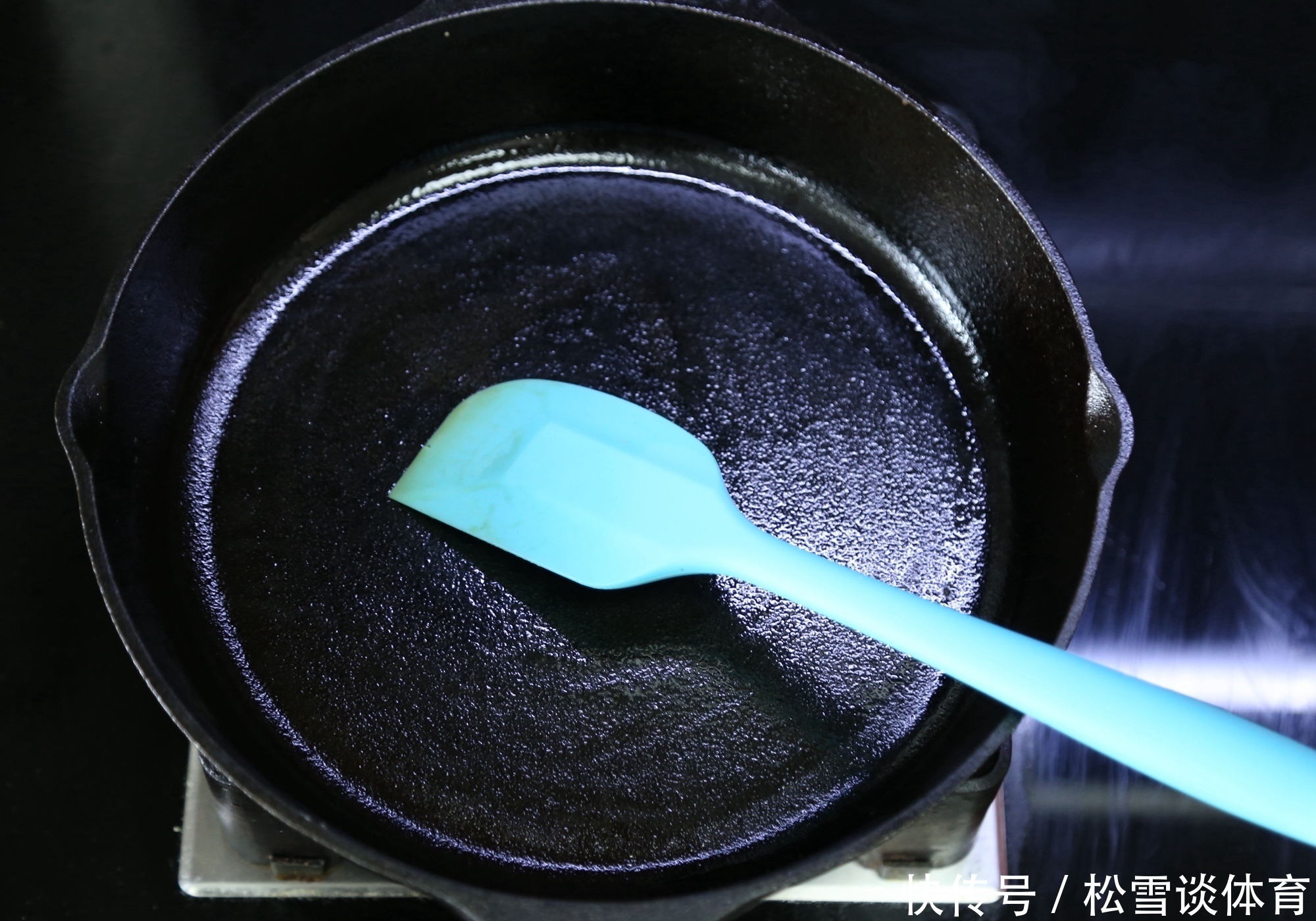 玉米|玉米吃了几十年,第一次如此做,太香了,一口气吃了6个