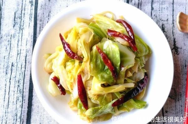 酸性体质是“百病之源”这种碱性食物,一定常吃,平衡酸碱更强健!