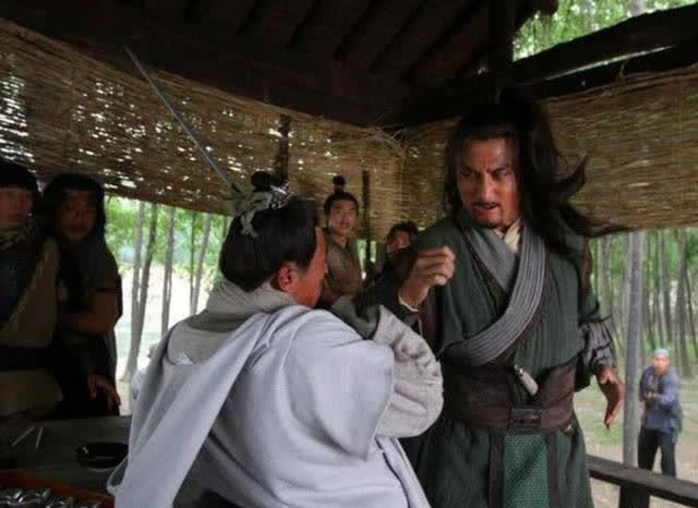 高衙内|水浒传中，能看懂这些冷知识的，肯定是有故事的，你看懂林冲了吗