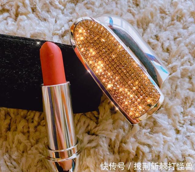 娇兰最值得囤的几支口红,一不小心就成为绝版,那就赚大了!