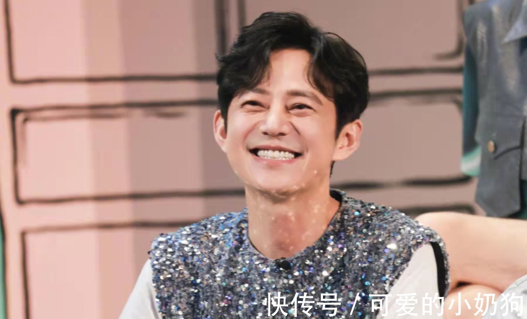 汪涵沈夢(mèng)辰熱火朝天,快樂(lè)家族5人盛況難尋,我為后者感到悲涼