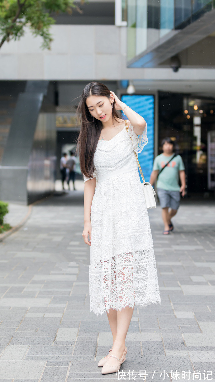 优雅|北京街拍,优雅时尚的搭配穿出女神范,展现凹凸迷人线条