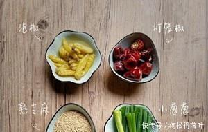 菜肴|大厨教你一个独家秘密泡椒田鸡,酸辣美味,下饭菜肴