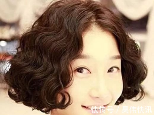 羊毛卷 因为发型而改变气质的人有不少,短发霸屏小主最值得参考