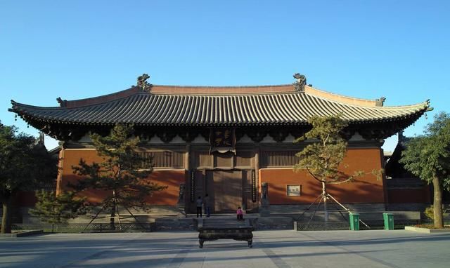 大殿|山西有一座辽金时期寺庙，以北为上，建筑坐北朝南，左右对称