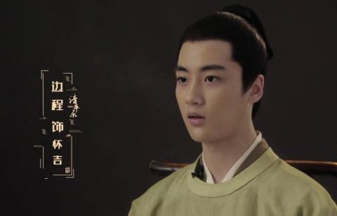 薛宝钗#影版《红楼梦》来了,林黛玉薛宝钗美得冒泡,贾宝玉更是颜值巅峰