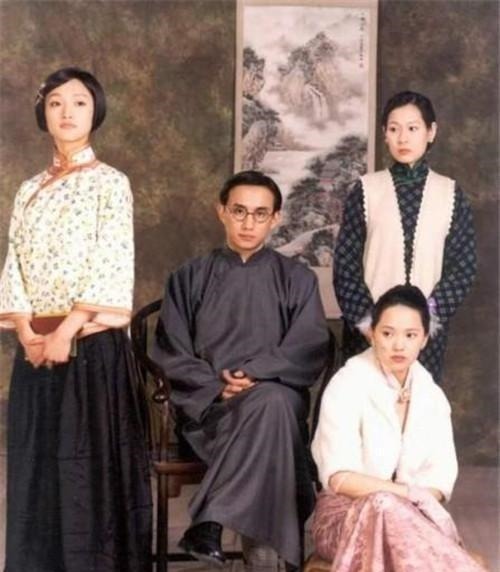 文学$林徽因真实身高是多少说出来你可能怀疑,但当年的旧照不会说谎