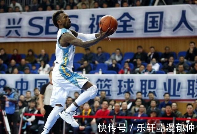 史密斯|新疆队小外援来了!CBA场均34分7助攻,阿不都迎来最强帮手