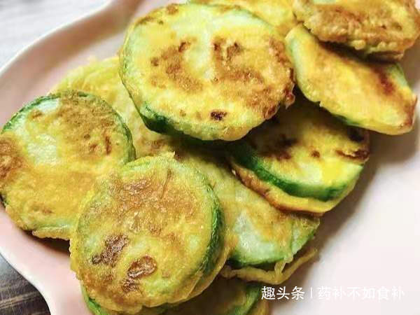 西葫蘆|冬天要吃以下食物，才2元1斤，維生素C是蘋果的10倍，美白又瘦身