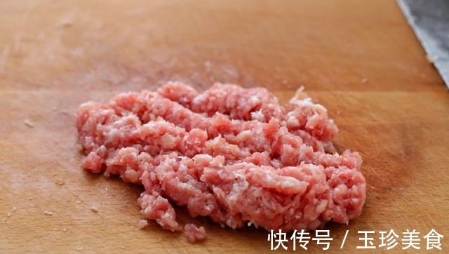 美味|大厨级的干煸有机菜花教程,注意1步骤,香辣美味倍儿下饭