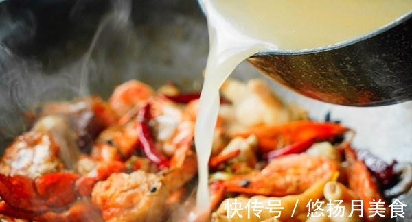 蟹身|网红餐厅“胖哥俩肉蟹煲”,隔夜死蟹充当活蟹卖,发馊后继续用!