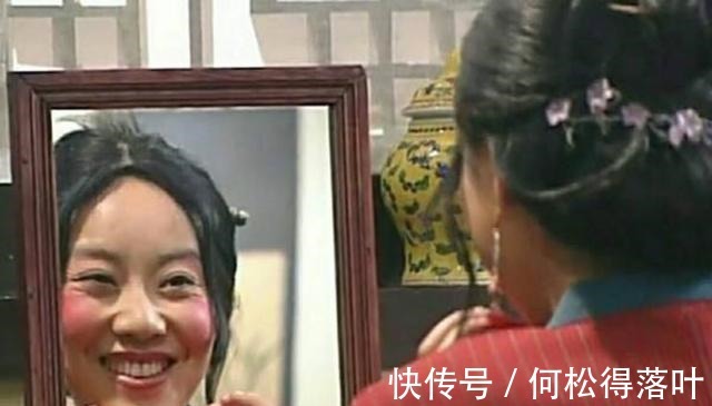 藕粉|女性想要气色好,这4种美食建议常吃,养颜还不胖,好吃又营养!