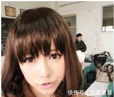 发丝 发型千万不能随便扎,那样真的好土,这样扎头发走到哪倍有面子!