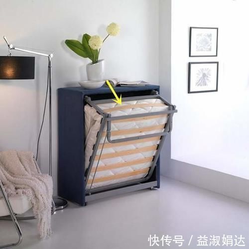 朋友|得亏朋友支招,贴墙装斗柜,打开变出一张1米2的单人床方便太多