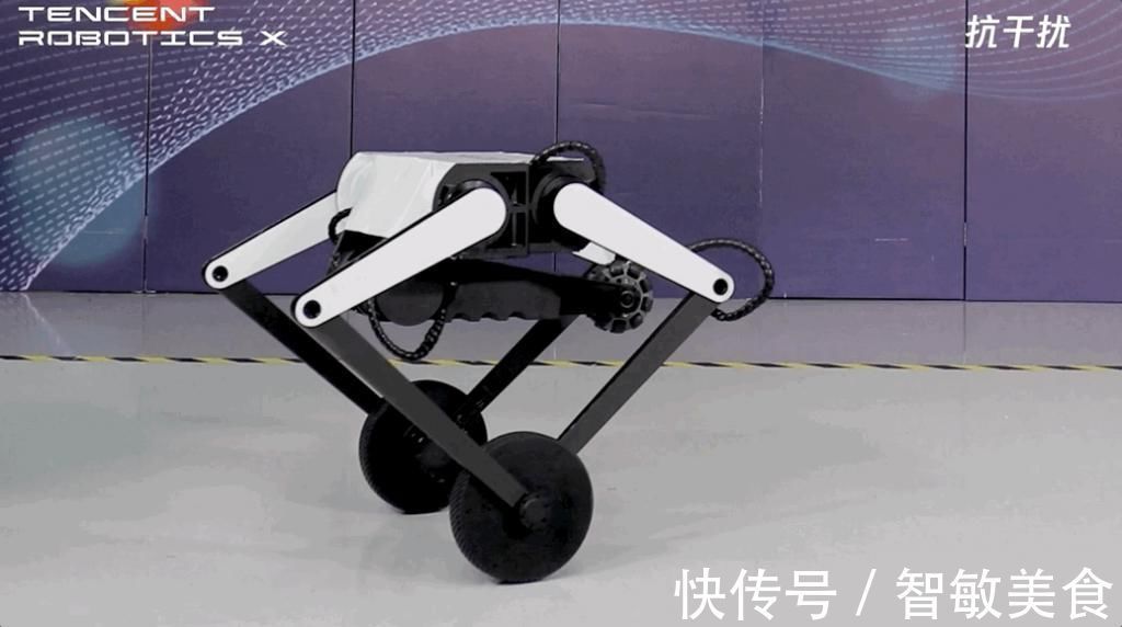 空翻|鹅厂机器人“穿着”轮滑鞋大玩前空翻,连人都不敢轻易尝试