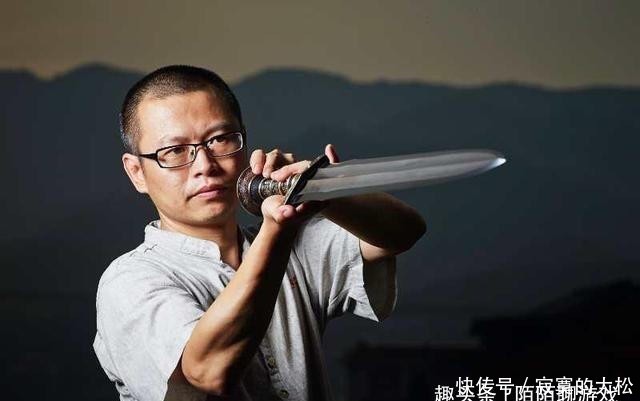 蛋刀|蛋刀还是流放者大刀?盘点游戏中那些造型特殊但魅力十足的武器!