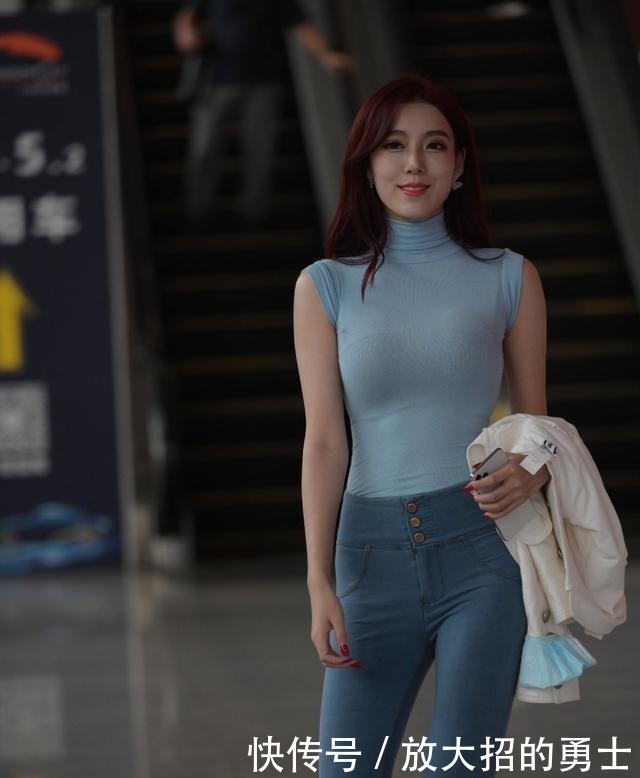 造型师|打底裤的穿搭时尚大方,让你尽显身材,低调高雅清新可人