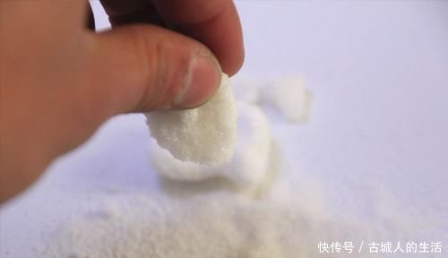 罗布麻|天然的“降压药”就藏在身边,每天用来泡水喝,血压或能平稳