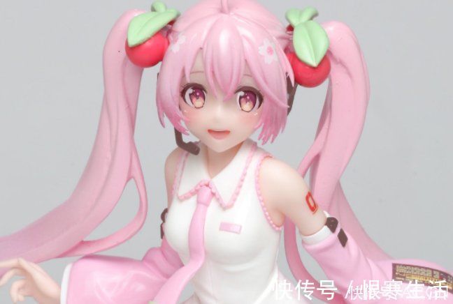 动漫作品|都说手办不便宜,那几十块的手办能买么?是盗版么?