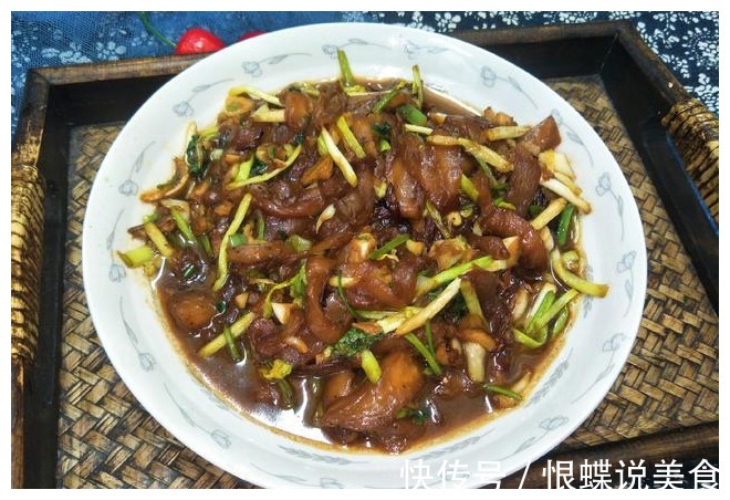 春天到了，遇到4种碱性蔬菜别放过，简单一凉拌，太香了