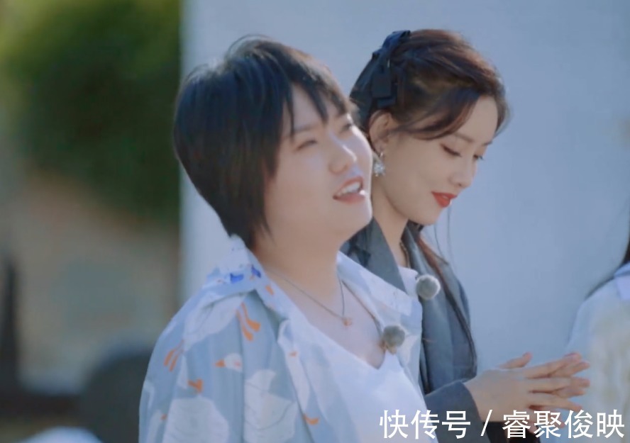 辣目洋子|不愧是北大毕业的!李雪琴画辣目洋子,随手几笔就画出了神韵