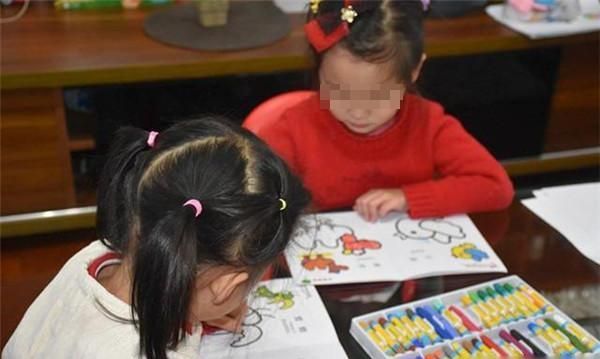 感情|在暑假,聪明的家长会这样做,既培养孩子好习惯,又促进亲子感情