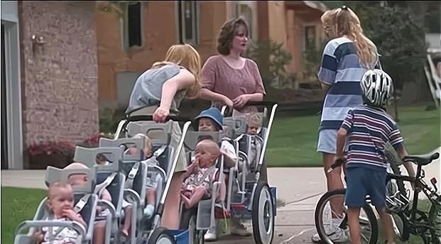 妊娠期|世界首例7胞胎，每天42瓶奶52块尿片，23年过去了，现状令人羡慕