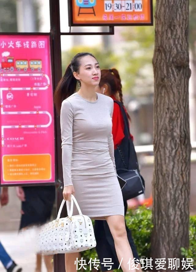 时尚达人|裙摆不要太别致,修身效果太好,将展示您自己的魅力