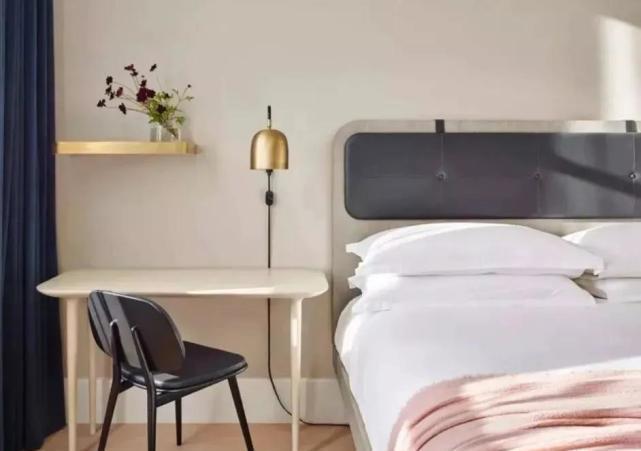 梳妆台|主卧不只是床和衣柜,照这样装,看10年都不会腻!