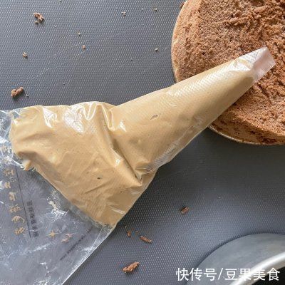 可可蛋糕|这道咖啡豆乳芝士盒子，看一遍就会