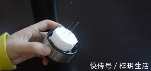 家里有保温杯的要留意, 我也是刚知道, 看完抓紧告诉家里人还不迟