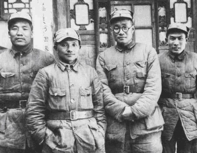 称为|他一人辅佐5位开国元帅,被红军将领称为“菩萨”,55年授予上将