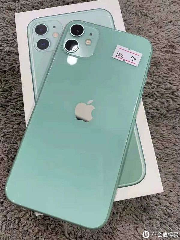 iphone11|相同价格，买 iPhone 11 合适还是 iPhone 12 mini?