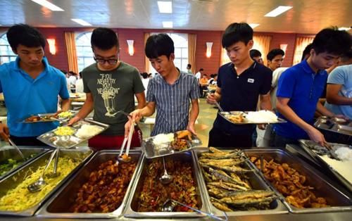 天壤之别|大学生生活费排行榜出炉，象牙塔里的三六九等，学生：天壤之别