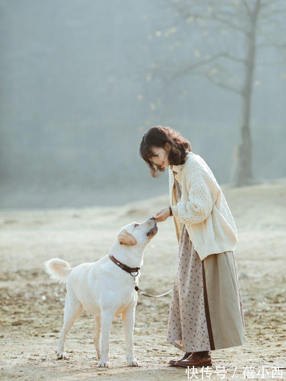 搭配 优雅又时髦的女人,衣橱里一定有“开衫”,搭配半身裙裤子很高级