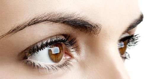 ?为什么不建议女人割“双眼皮”？主要有这3方面原因，庆幸没跟风